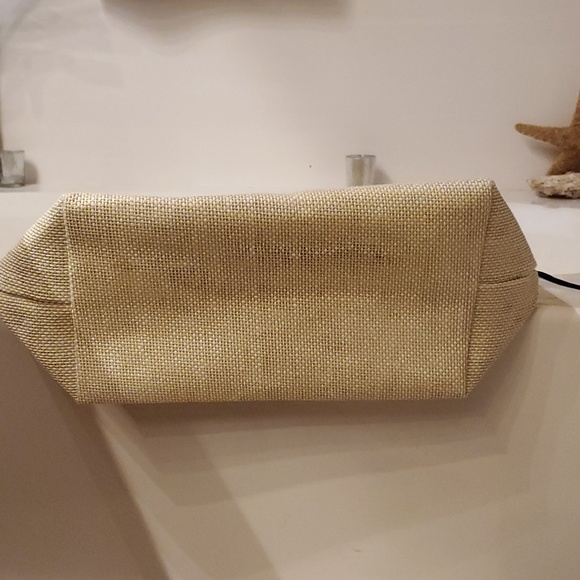 Used 1x Non branded straw like rope handle beach tote - Picture 5 of 5